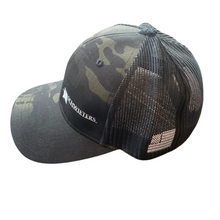 Load image into Gallery viewer, Camo Hat with American Flag
